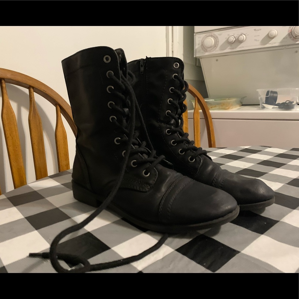Black boots